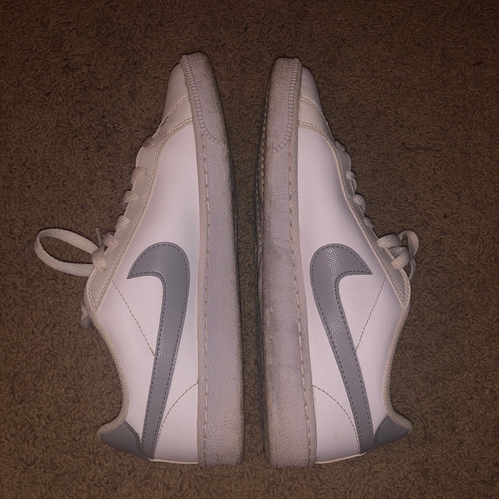 nike sneakers